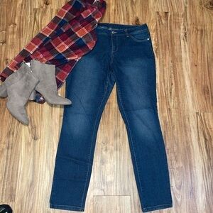 New York & Company women’s jeans 10 skinny midi rise stretch blue pants NY&C